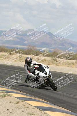 media/May-05-2025-Moto Forza (Mon) [[3c1838c5e5]]/2-B Group/Session 2 (Turn 7 Inside)/